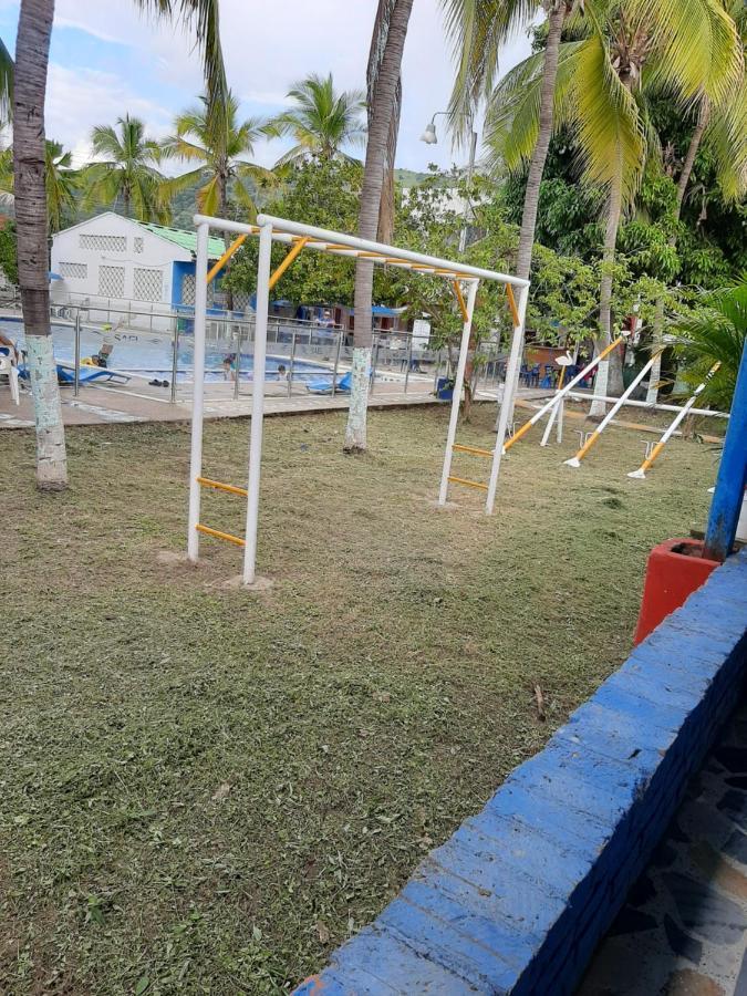 Hotel Sael Tocaima Bagian luar foto