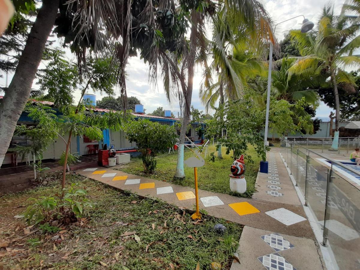 Hotel Sael Tocaima Bagian luar foto